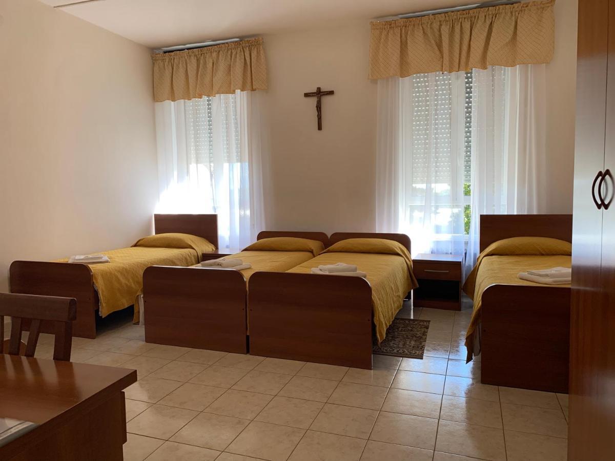 Casa Per Ferie Jpii Dom Polski Rome Luaran gambar