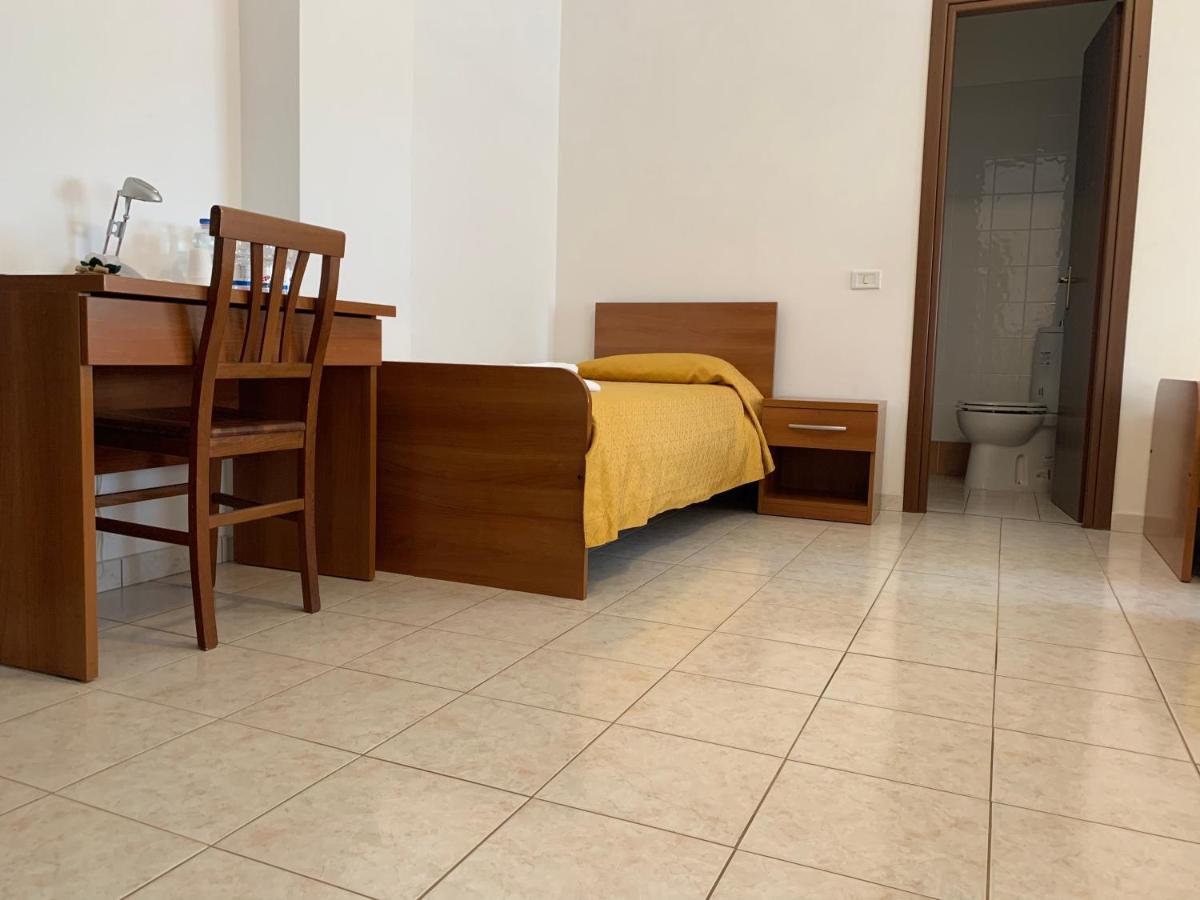 Casa Per Ferie Jpii Dom Polski Rome Luaran gambar